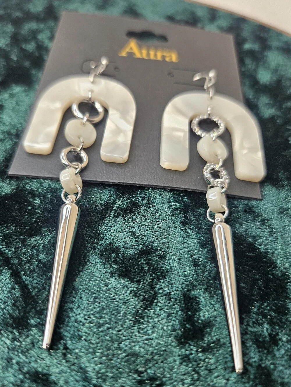 Aura Marbled Cream Arch Drop Earrings with Silver Spike